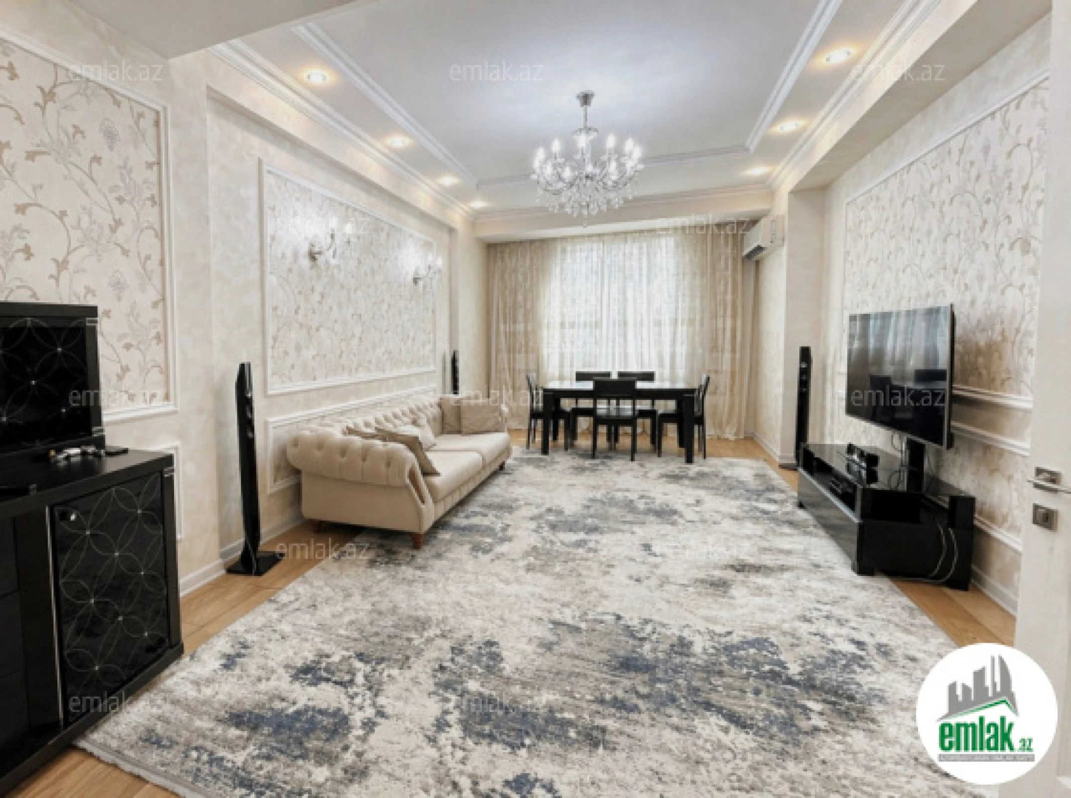 Satılır 3 otaqlı yeni tikili 130 m²