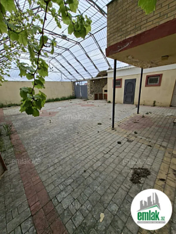Satılır 5 otaqlı həyət evi 110 m²