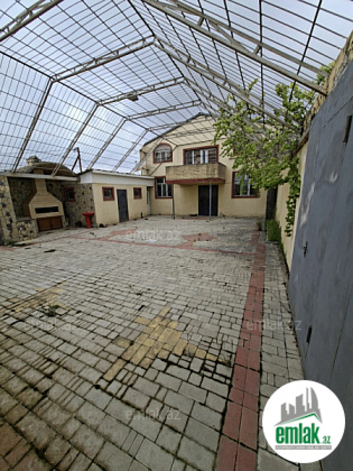 Satılır 5 otaqlı həyət evi 110 m²