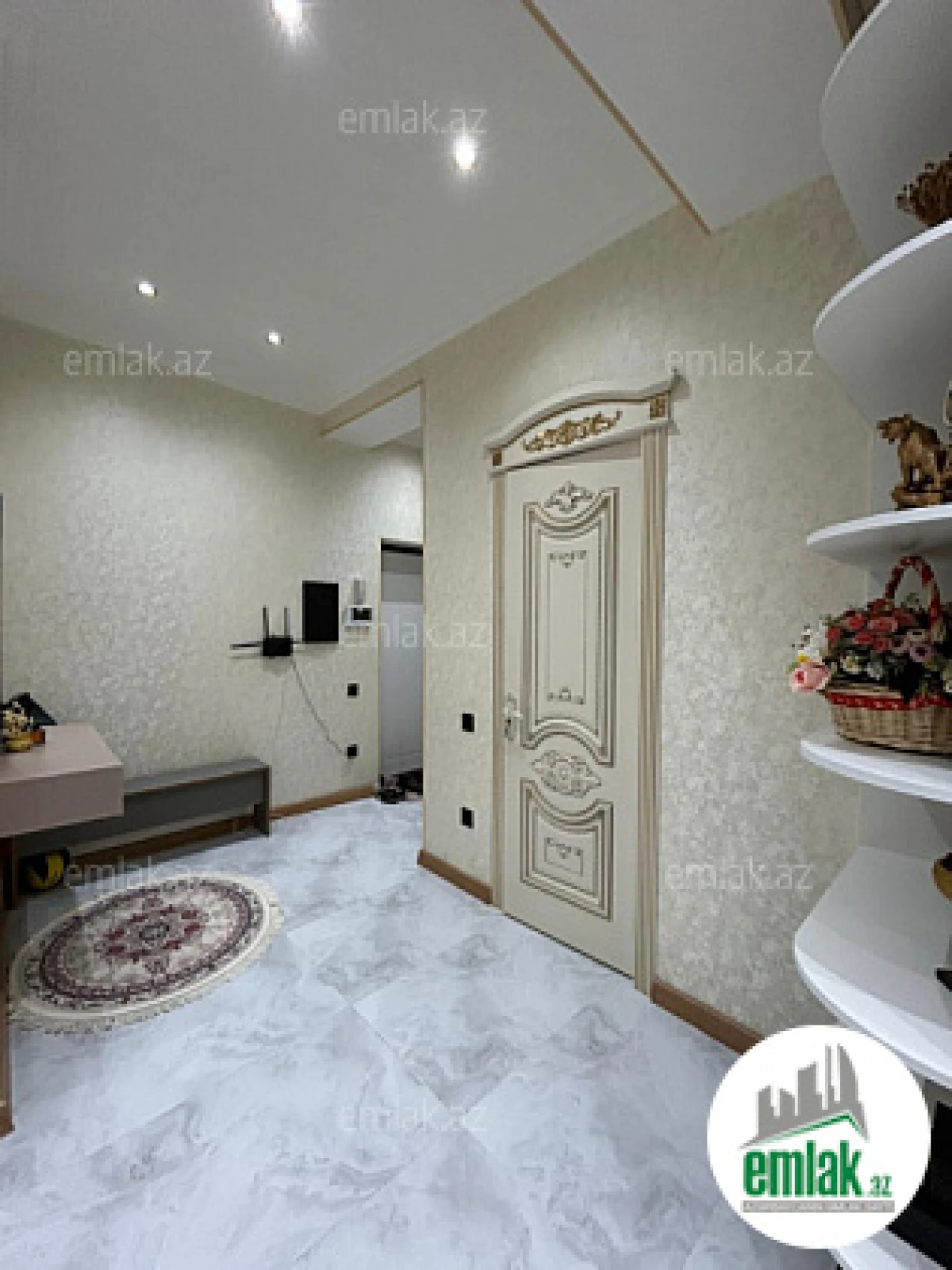 Satılır 3 otaqlı yeni tikili 142 m²