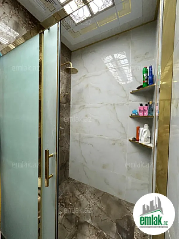 Satılır 3 otaqlı yeni tikili 142 m²