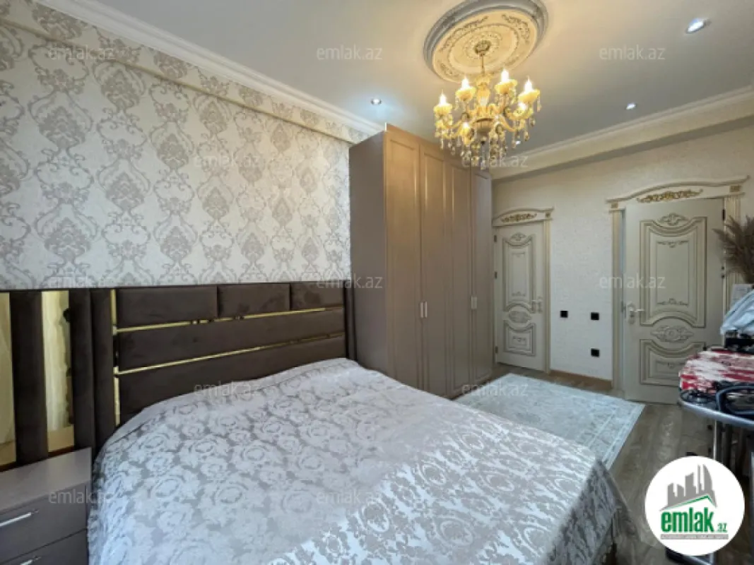 Satılır 3 otaqlı yeni tikili 142 m²