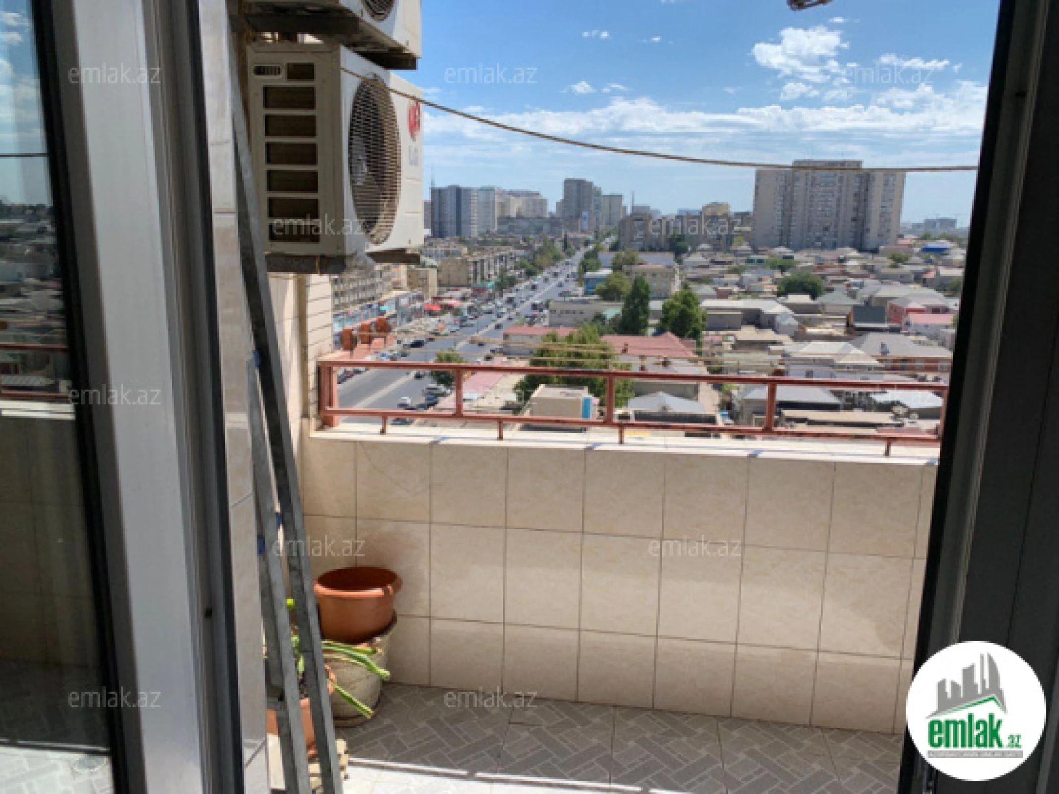 Satılır 3 otaqlı yeni tikili 120 m²