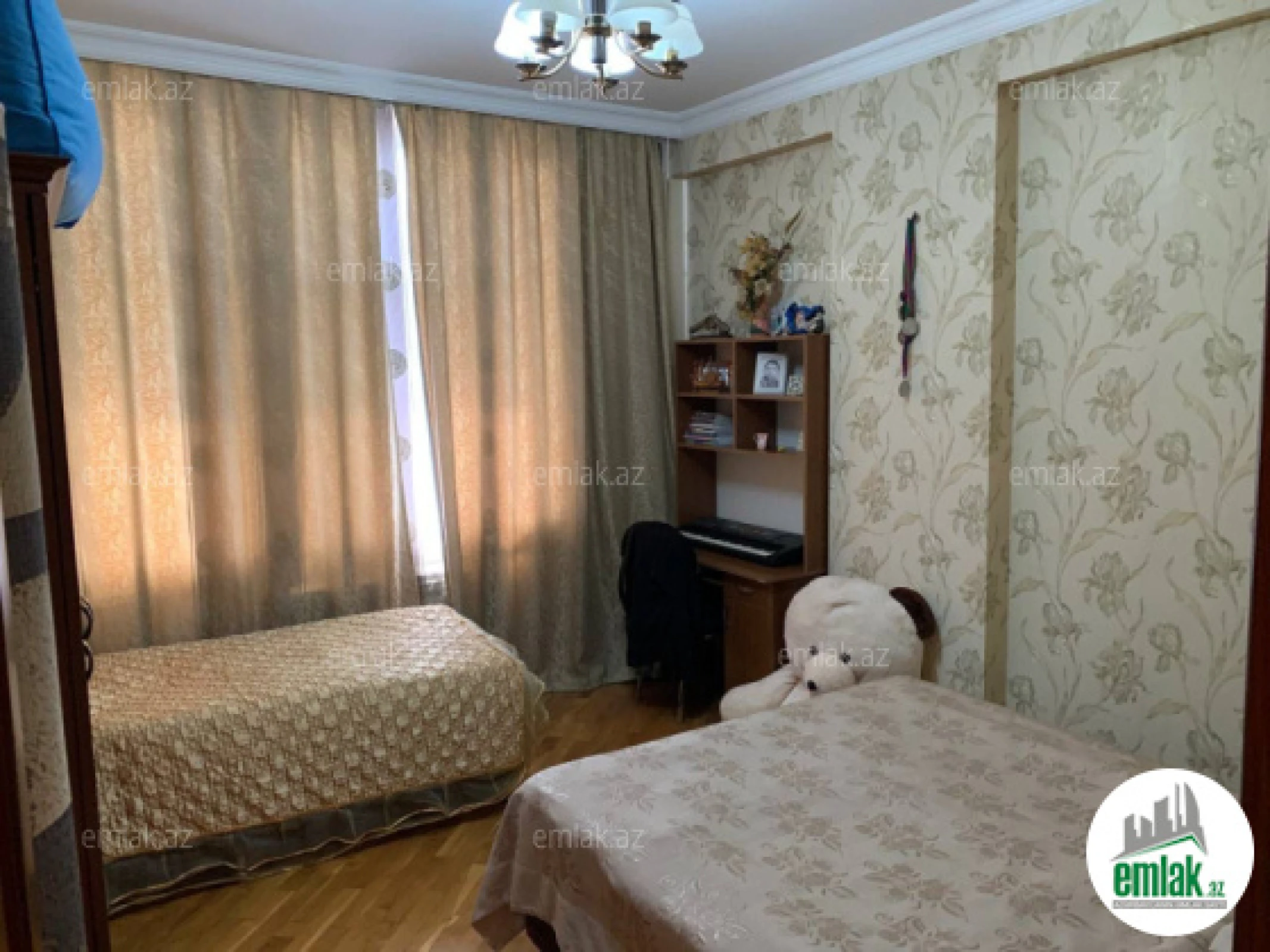 Satılır 3 otaqlı yeni tikili 120 m²