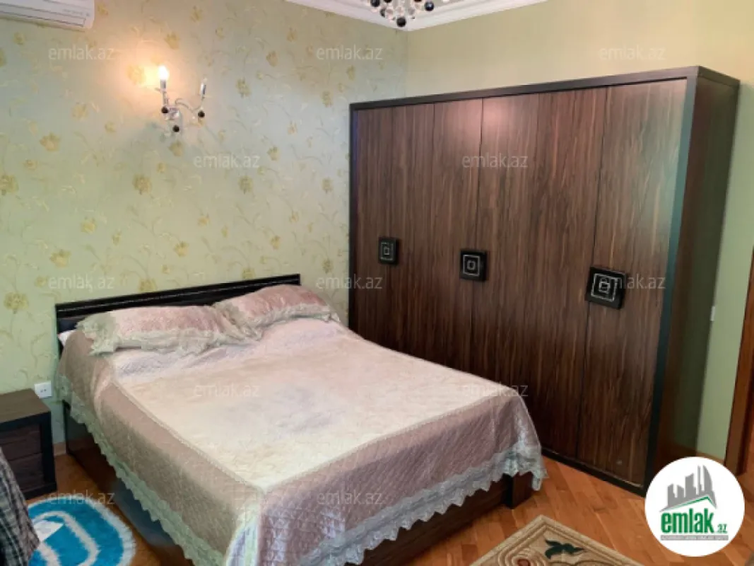 Satılır 3 otaqlı yeni tikili 120 m²