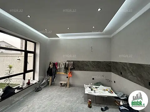 Satılır 5 otaqlı həyət evi 190 m²