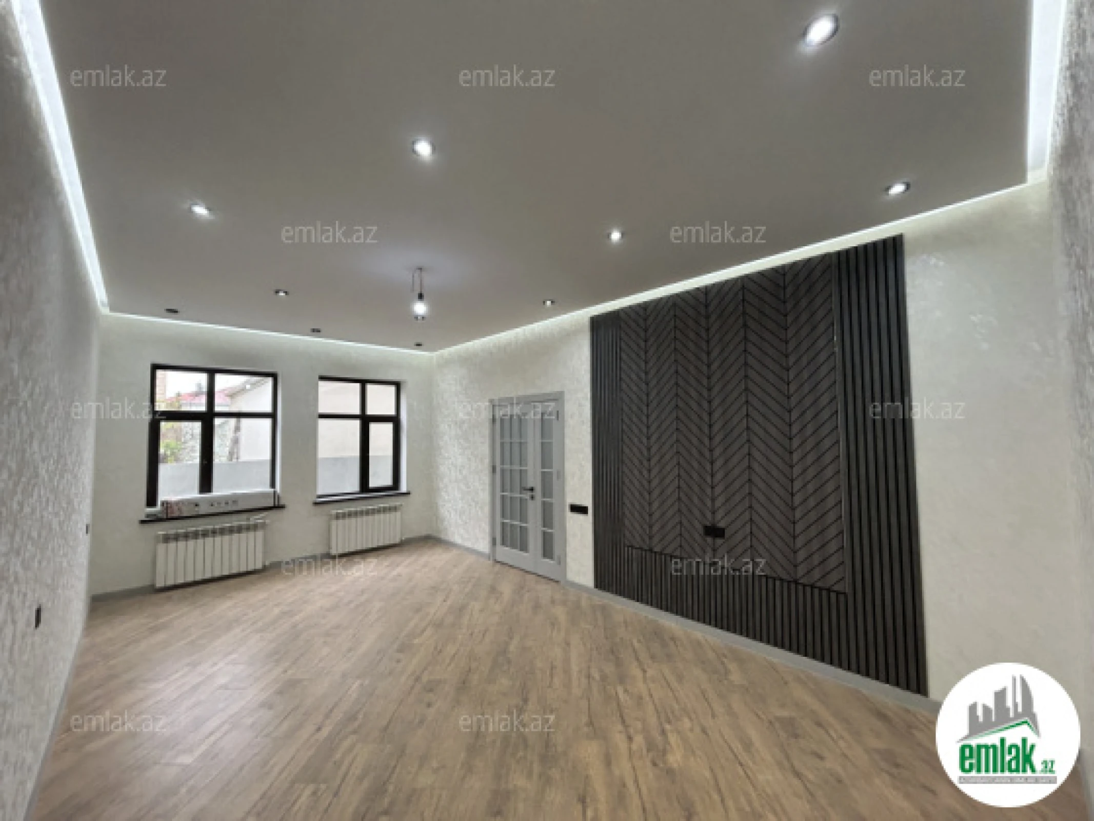 Satılır 5 otaqlı həyət evi 190 m²