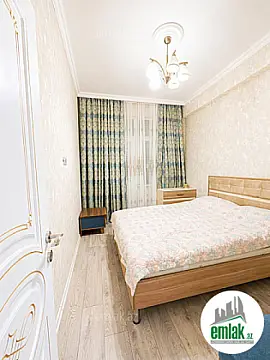 Satılır 3 otaqlı yeni tikili 75 m²