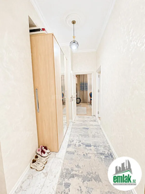 Satılır 3 otaqlı yeni tikili 75 m²
