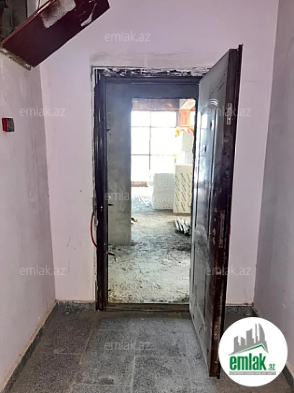 Satılır 3 otaqlı yeni tikili 210 m²