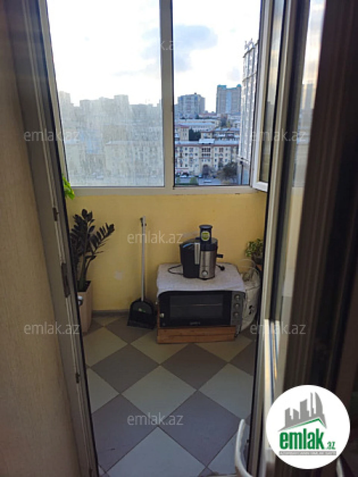 Satılır 3 otaqlı yeni tikili 129 m²