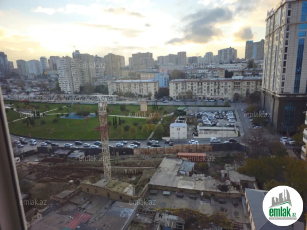 Satılır 3 otaqlı yeni tikili 129 m²
