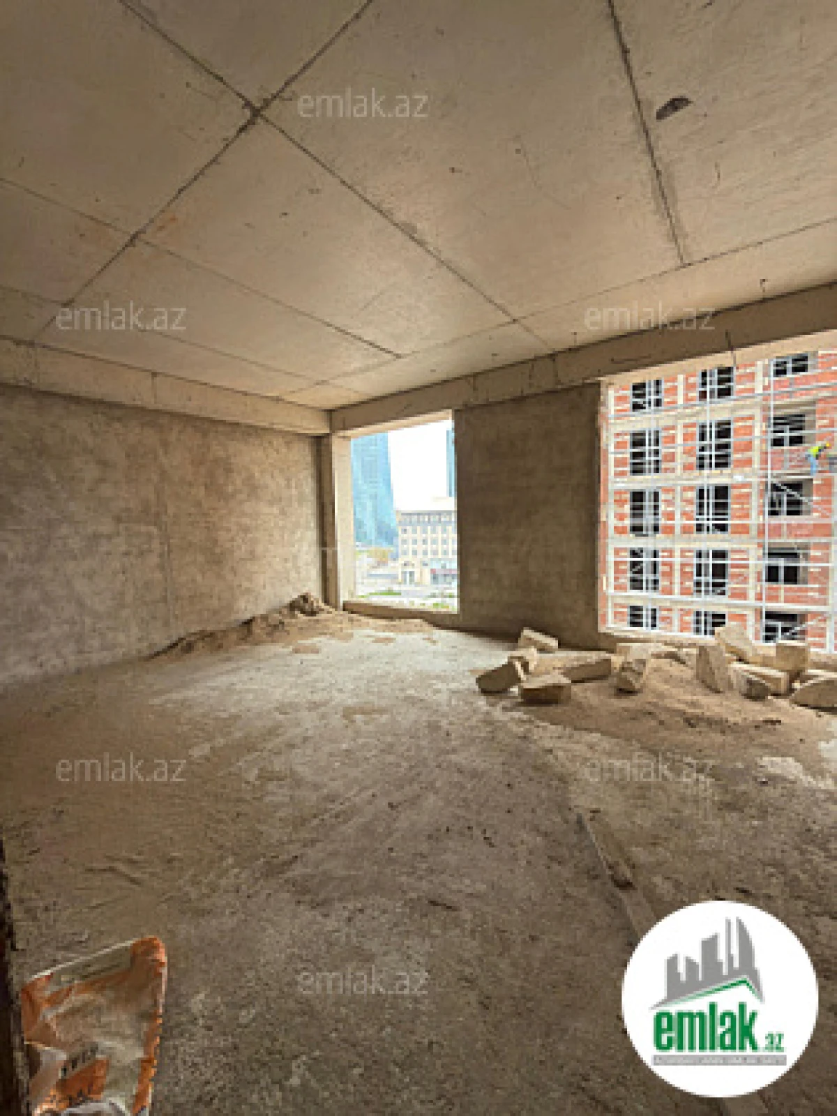 Satılır 4 otaqlı yeni tikili 169 m²