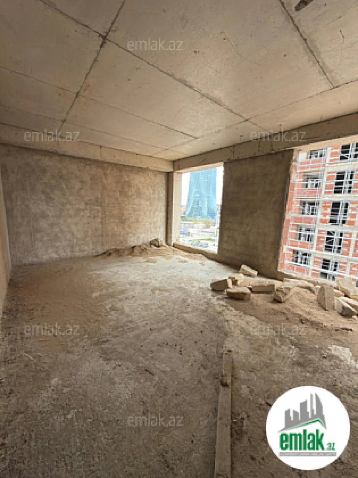 Satılır 4 otaqlı yeni tikili 169 m²