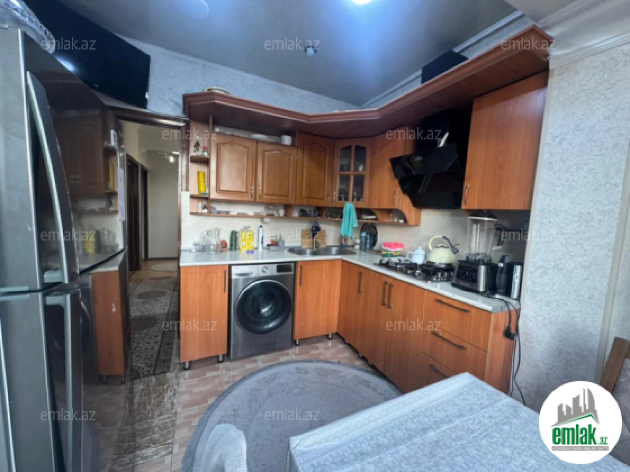Satılır 4 otaqlı köhnə tikili 105 m²