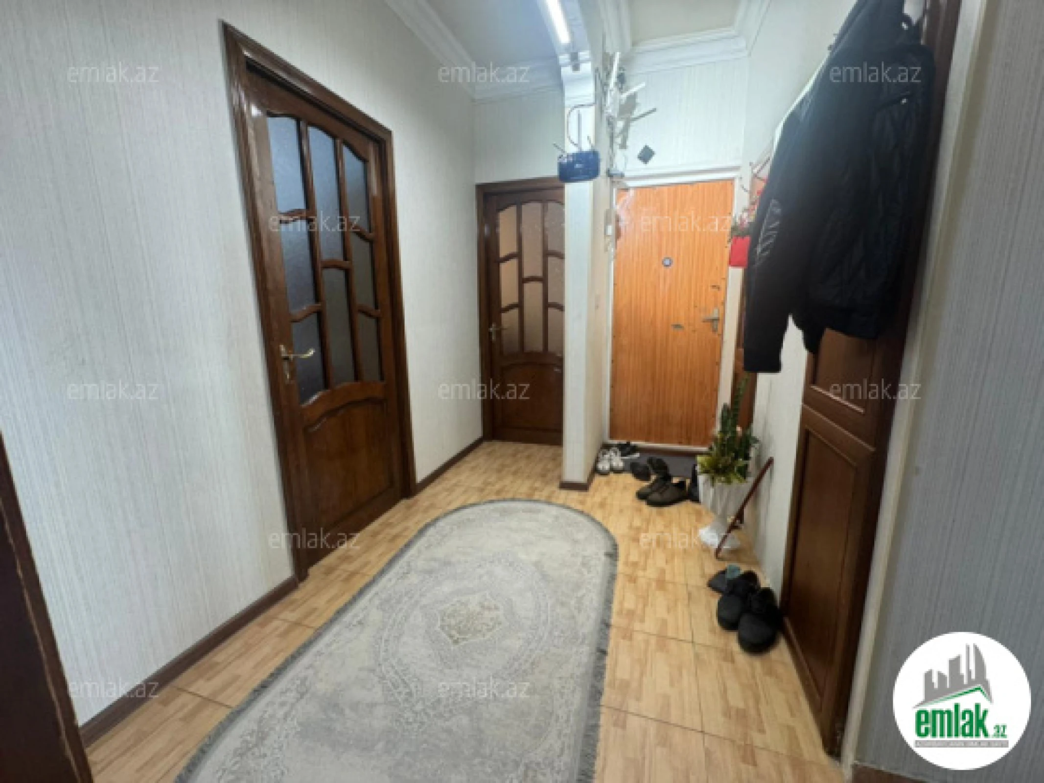 Satılır 4 otaqlı köhnə tikili 105 m²