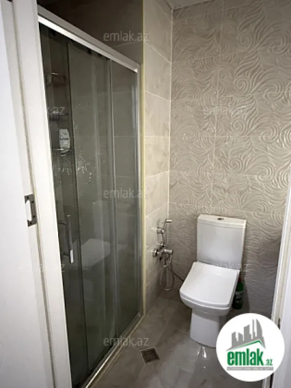Satılır 3 otaqlı yeni tikili 68 m²