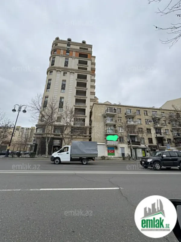 Satılır 2 otaqlı köhnə tikili 50 m²