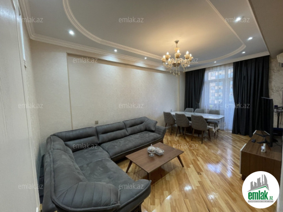 Satılır 3 otaqlı yeni tikili 85 m²
