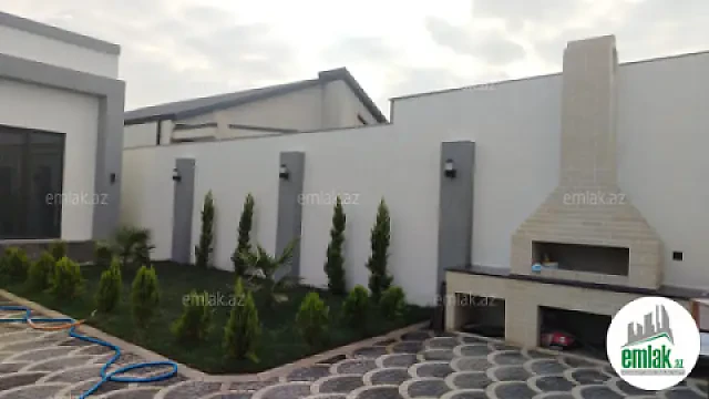 Satılır 4 otaqlı mənzil 160 m²