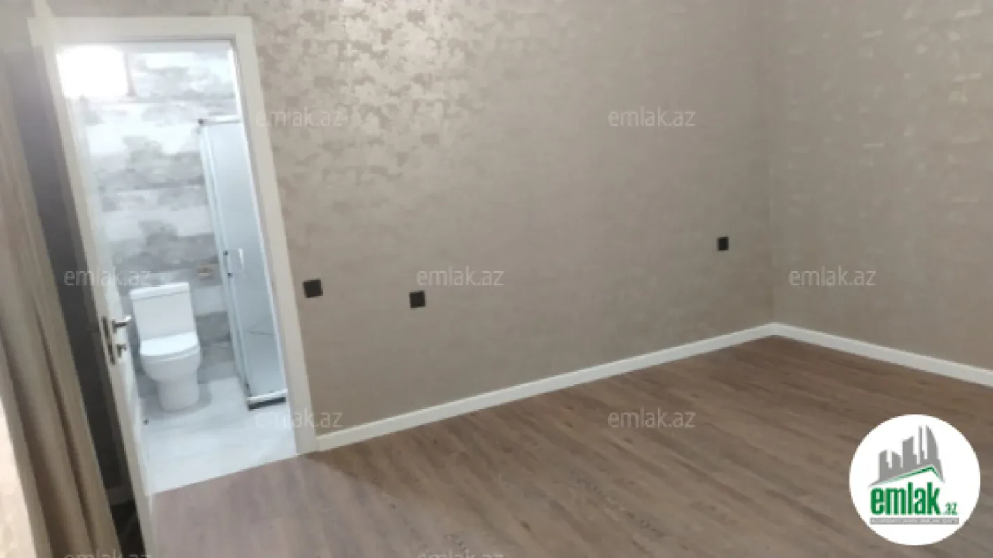 Satılır 4 otaqlı mənzil 160 m²