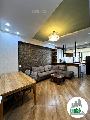 Satılır 3 otaqlı yeni tikili 85 m²