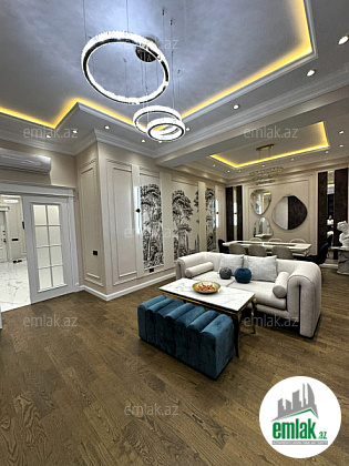 Satılır 4 otaqlı yeni tikili 212 m²