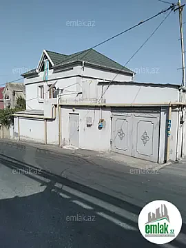 Satılır 4 otaqlı həyət evi 100 m² — Bakı 4 otaq 100.00 m²