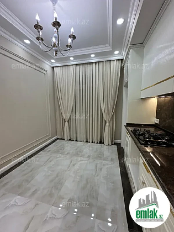 Satılır 3 otaqlı yeni tikili 90 m²