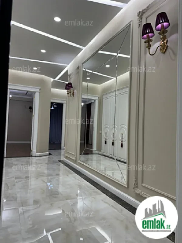 Satılır 3 otaqlı yeni tikili 90 m²