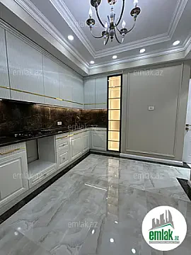 Satılır 3 otaqlı yeni tikili 90 m²