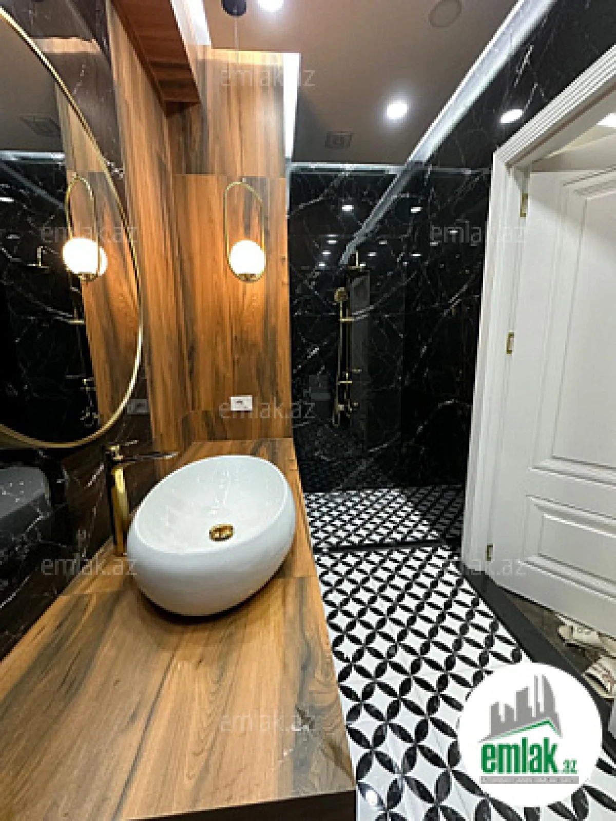 Satılır 3 otaqlı yeni tikili 90 m²