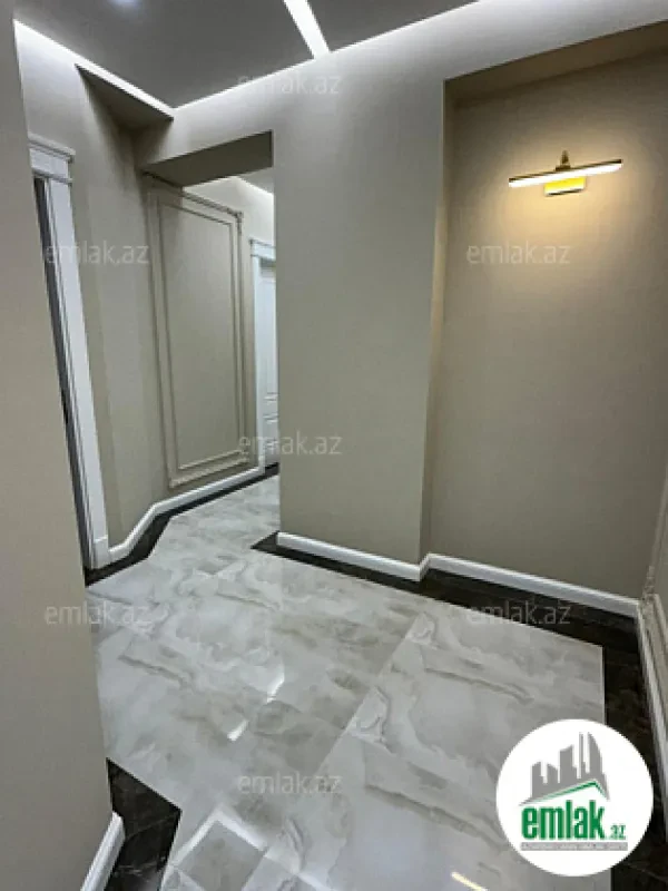 Satılır 3 otaqlı yeni tikili 90 m²
