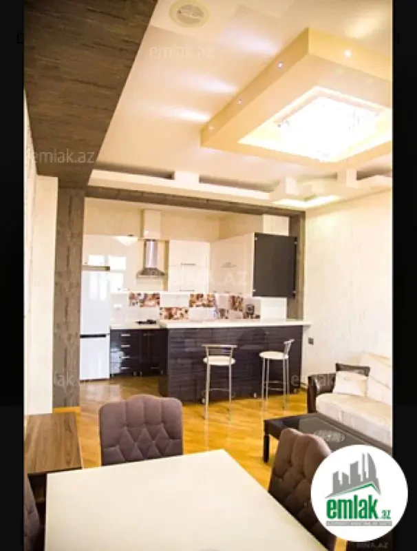 Satılır 3 otaqlı yeni tikili 110 m²