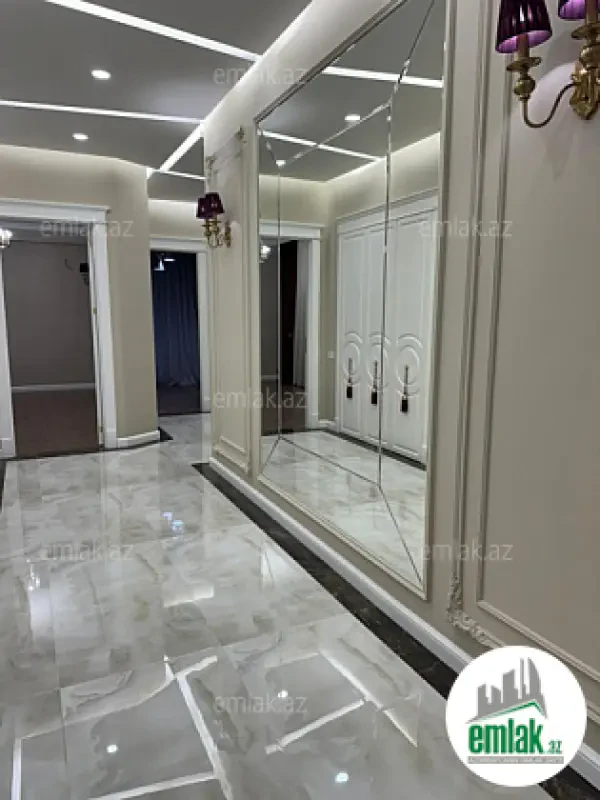 Satılır 3 otaqlı yeni tikili 90 m²