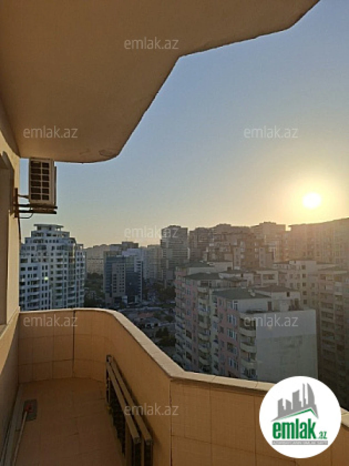 Satılır 3 otaqlı yeni tikili 110 m²