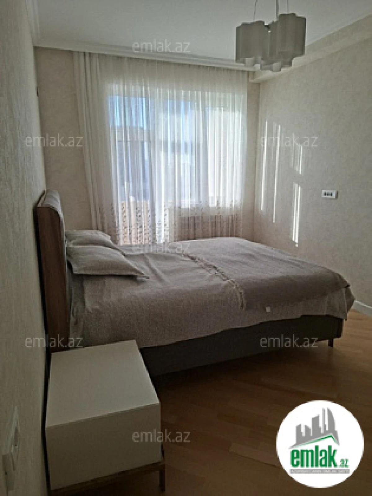 Satılır 3 otaqlı yeni tikili 110 m²