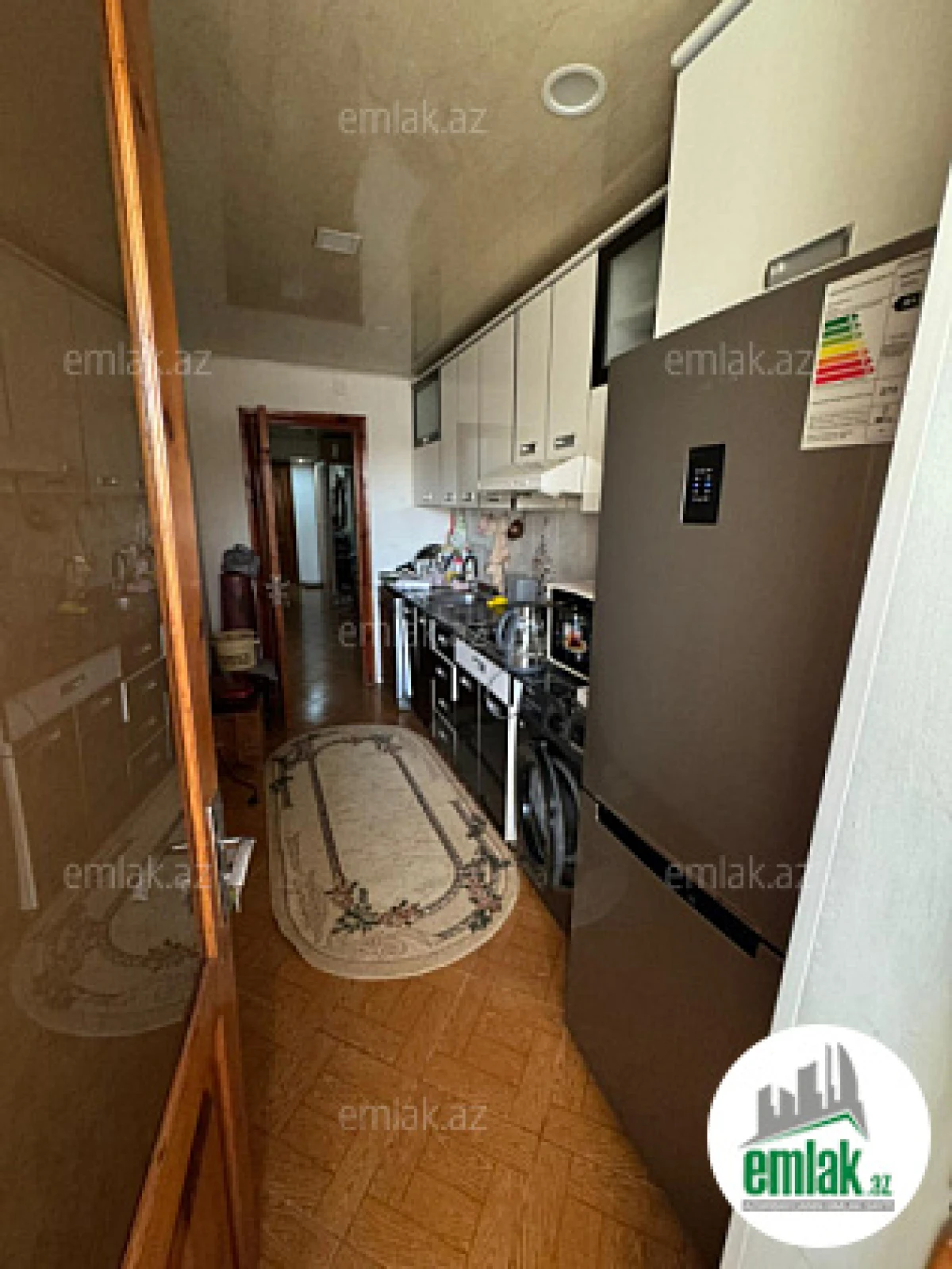 Satılır 3 otaqlı köhnə tikili 60 m²