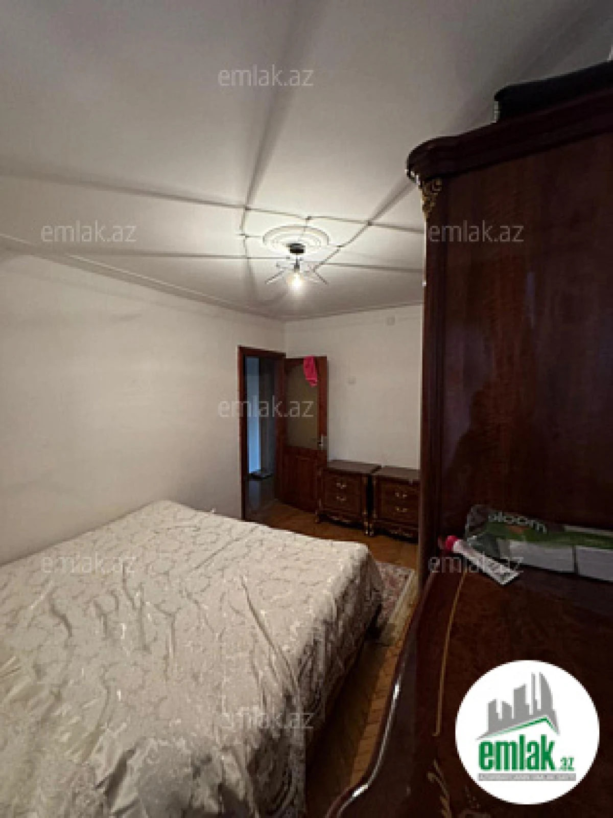 Satılır 3 otaqlı köhnə tikili 60 m²