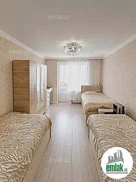 Satılır 3 otaqlı köhnə tikili 75 m²