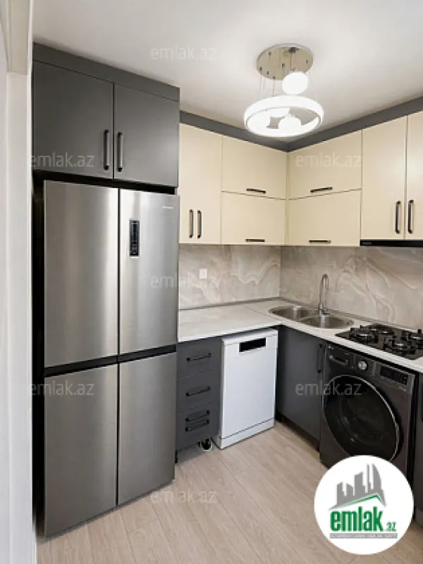 Satılır 3 otaqlı köhnə tikili 75 m²