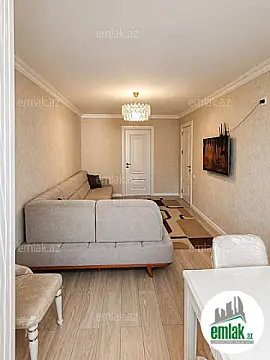 Satılır 3 otaqlı köhnə tikili 75 m²