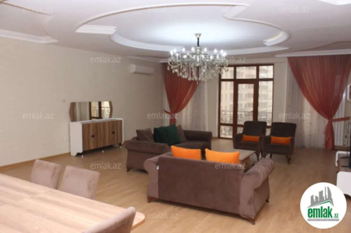 Satılır 4 otaqlı yeni tikili 220 m²