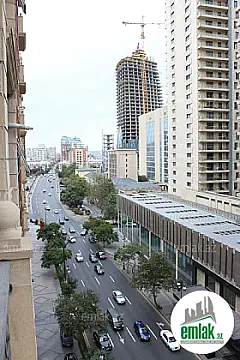 Satılır 4 otaqlı yeni tikili 220 m² — Bakı 4 otaq 220.00 m²