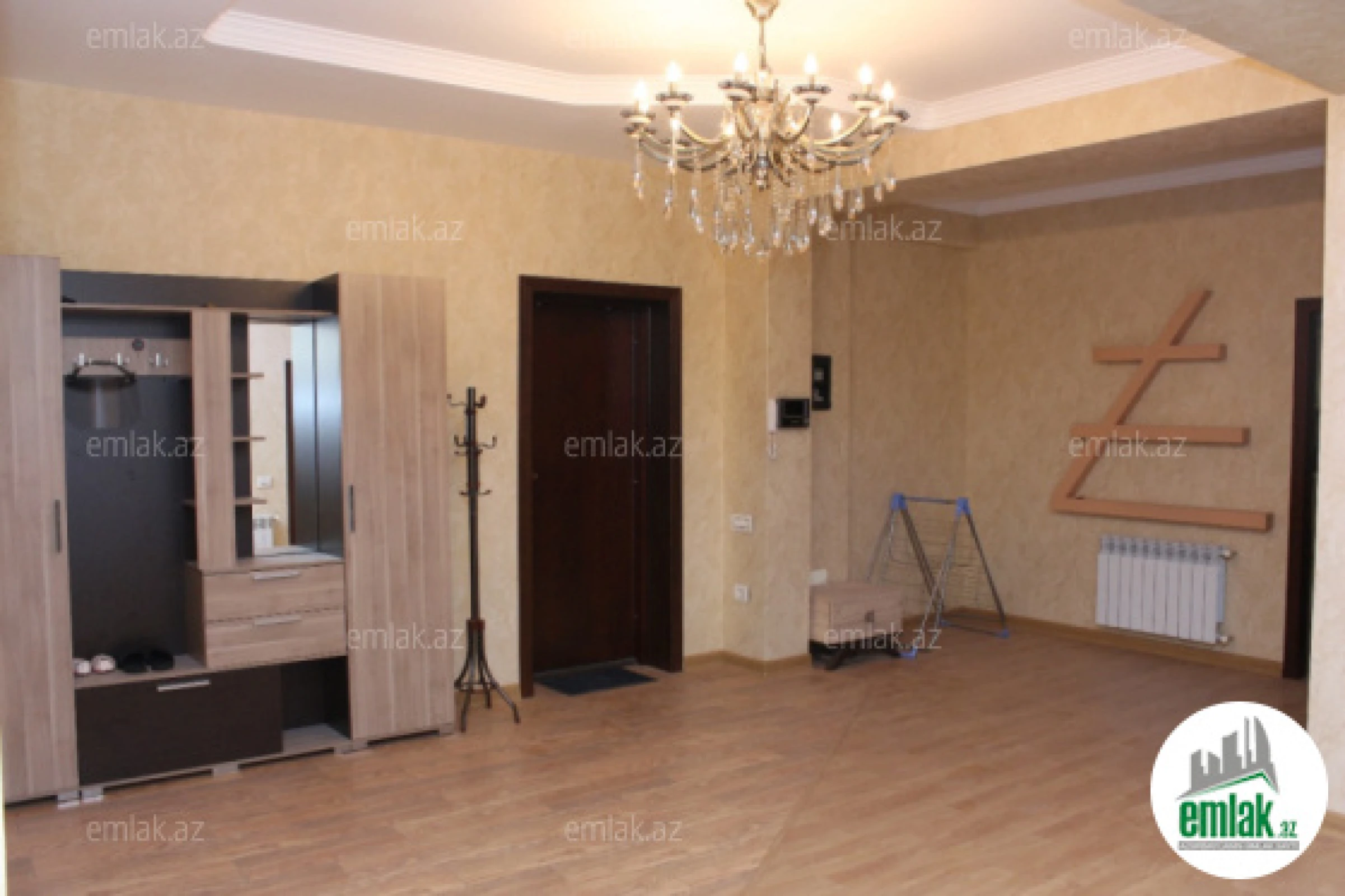 Satılır 4 otaqlı yeni tikili 220 m²