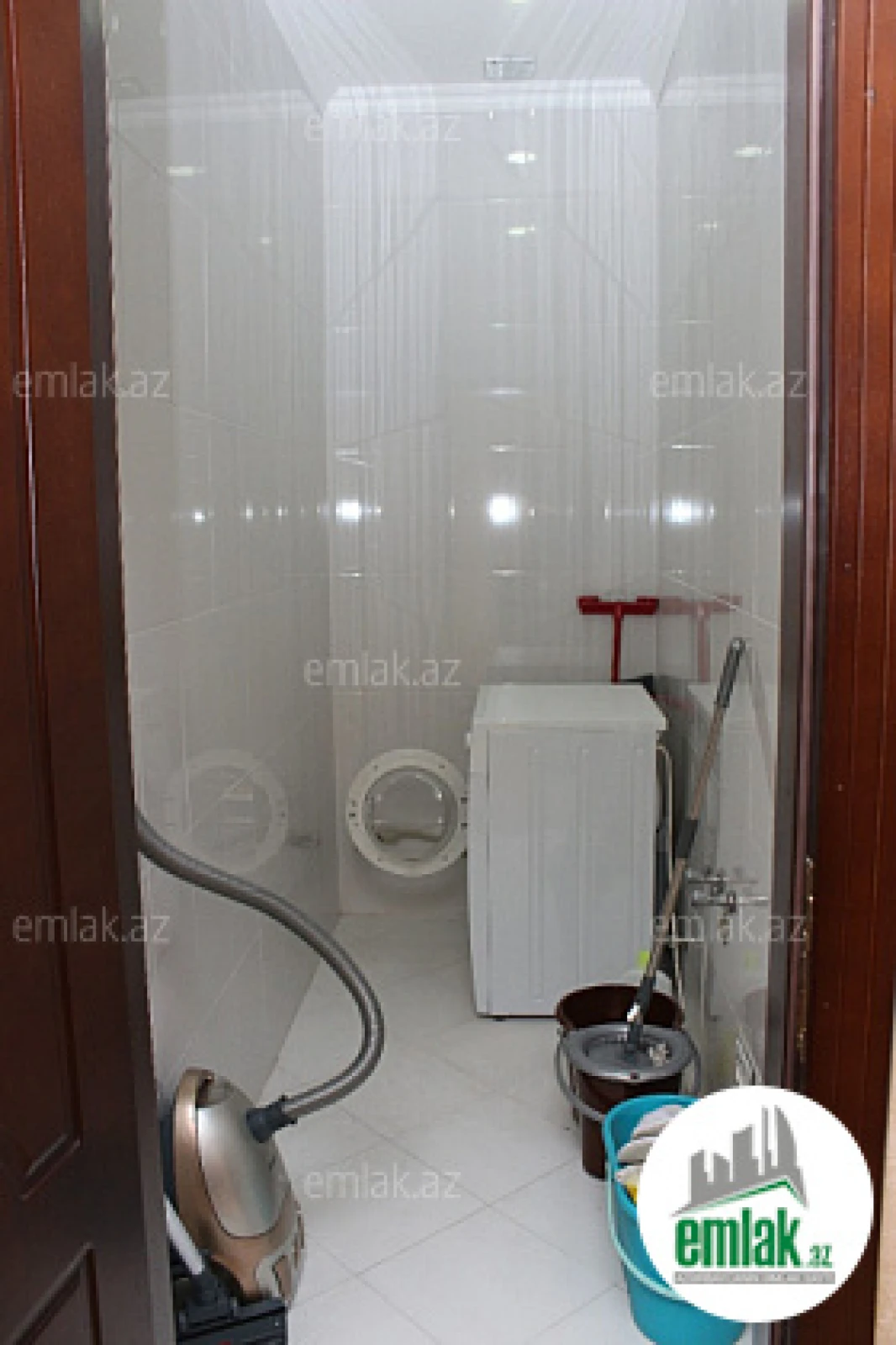 Satılır 4 otaqlı yeni tikili 220 m²