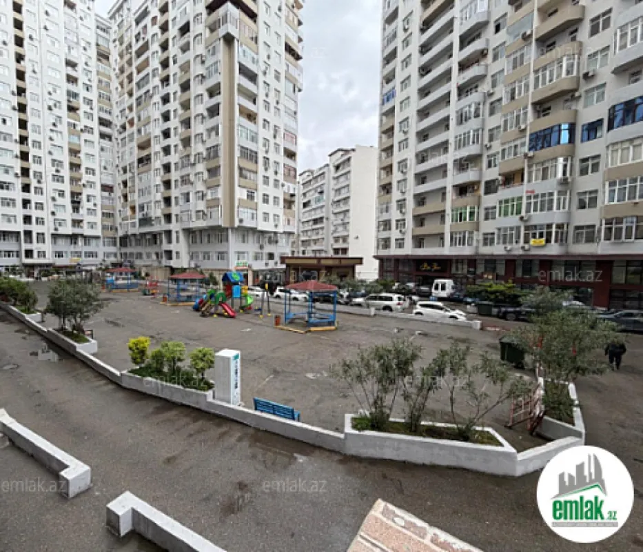 Satılır 4 otaqlı yeni tikili 129 m²
