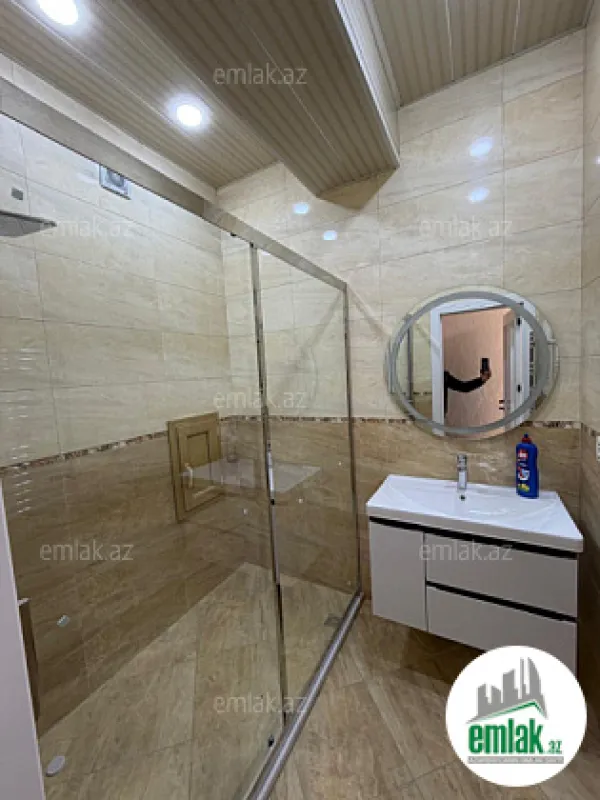 Satılır 4 otaqlı yeni tikili 129 m²