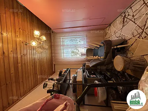 Satılır 6 otaqlı həyət evi 200 m²