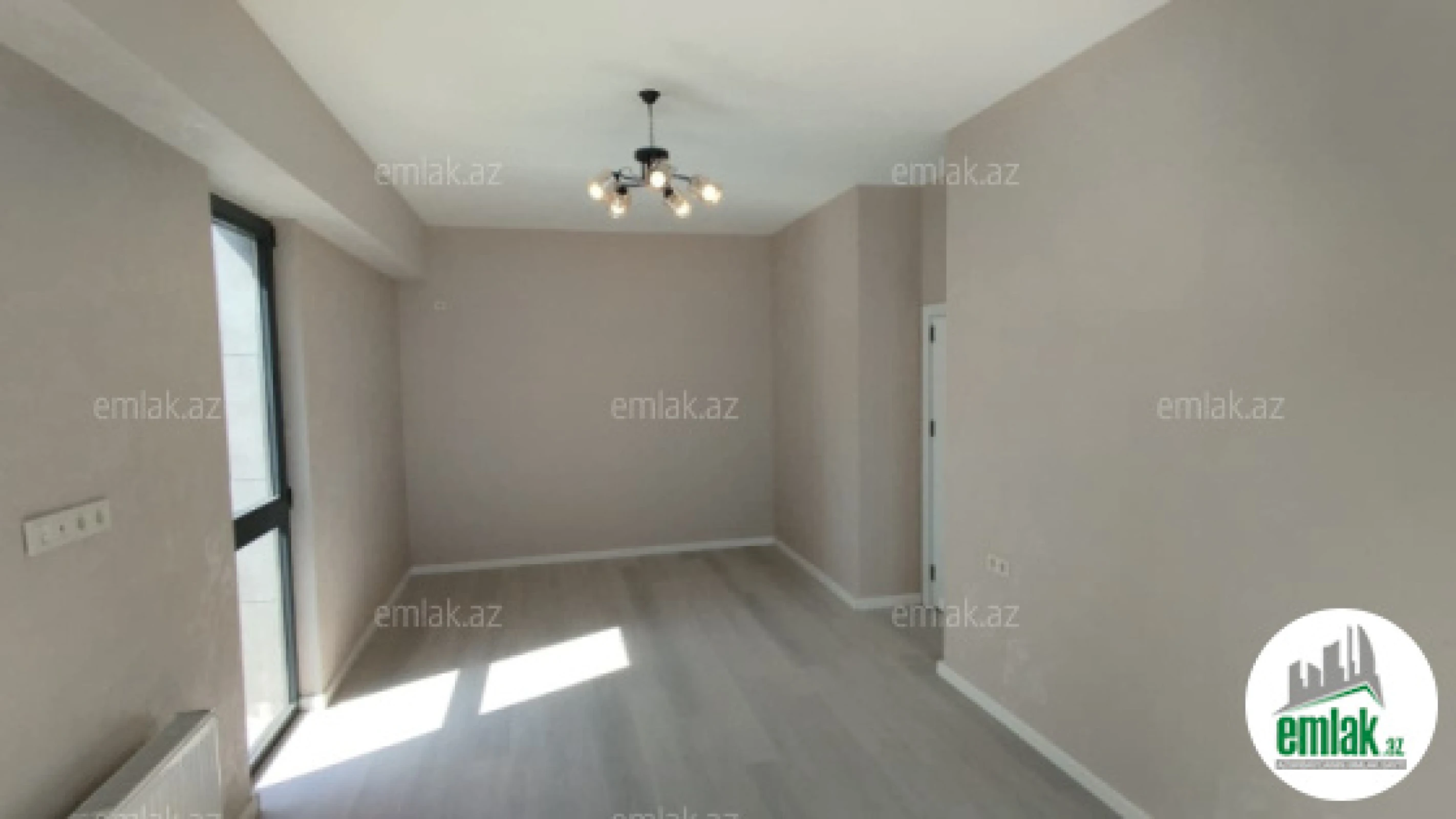 Satılır 3 otaqlı yeni tikili 88.4 m²